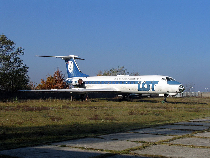 TU-134A