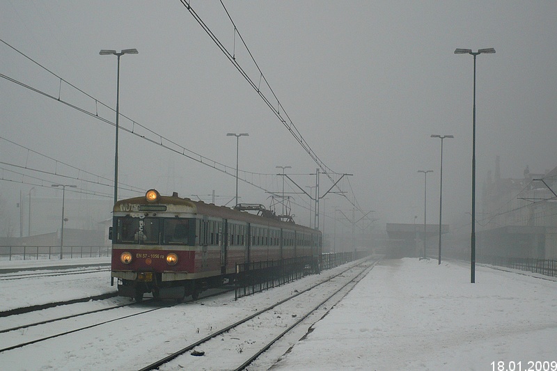 18.01.2009 - Łódź Fabryczna we mgle.