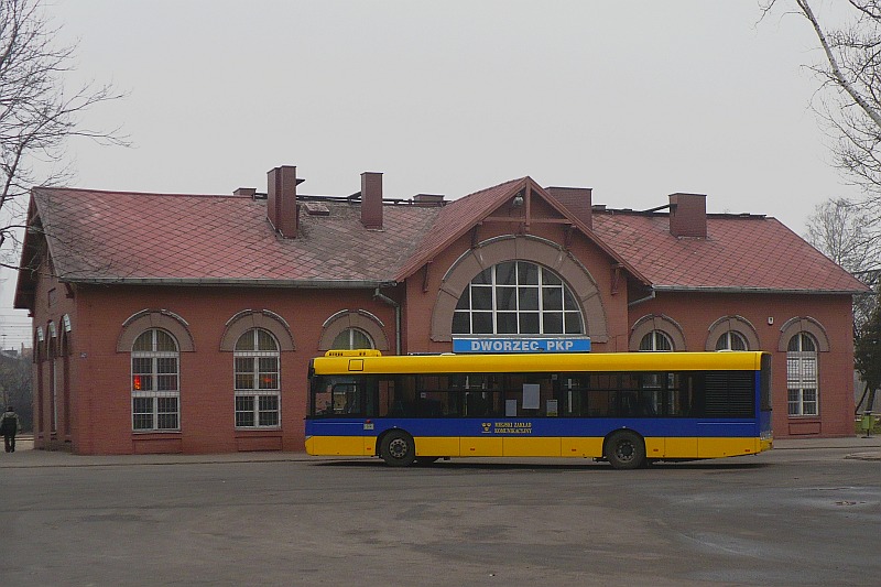 Dworzec PKP w Pabianicach.