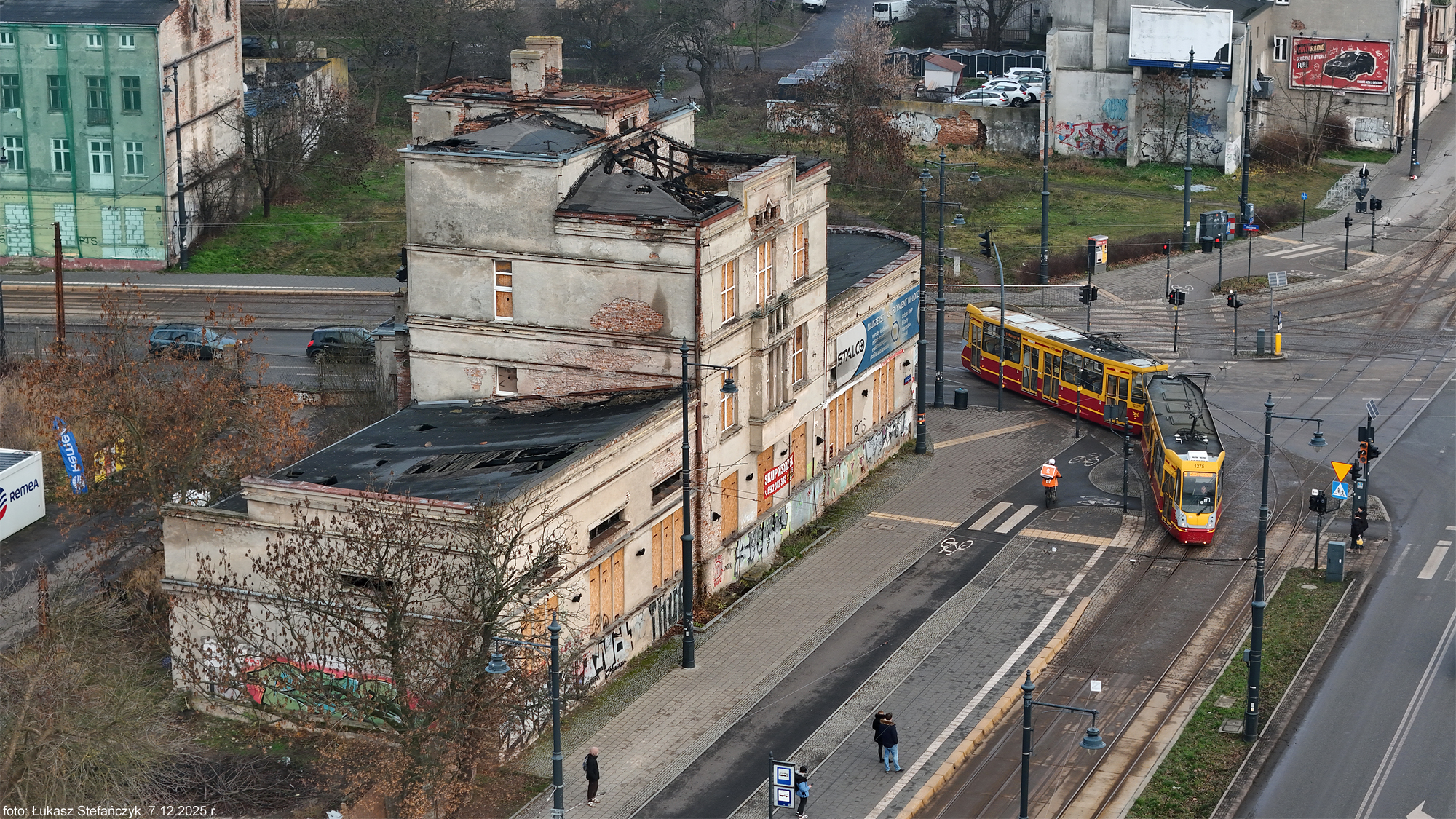 Pozostałości zabudowań zajezdni Dąbrowskiego w przeddzień adaptacji deweloperskiej /01