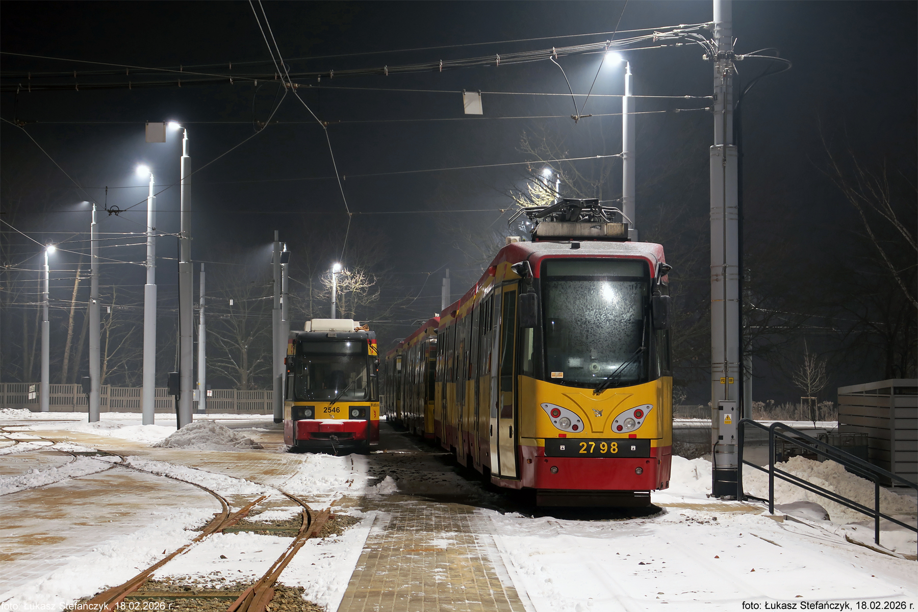 Mroźny wieczór w Zajezdni Chocianowice /01
