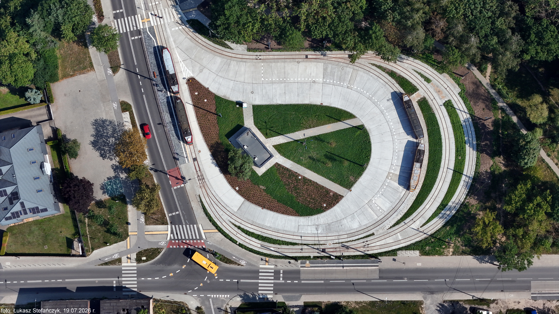 Nowa krańcówka Dąbrowa Niższa w dniu inauguracji liniowej /01