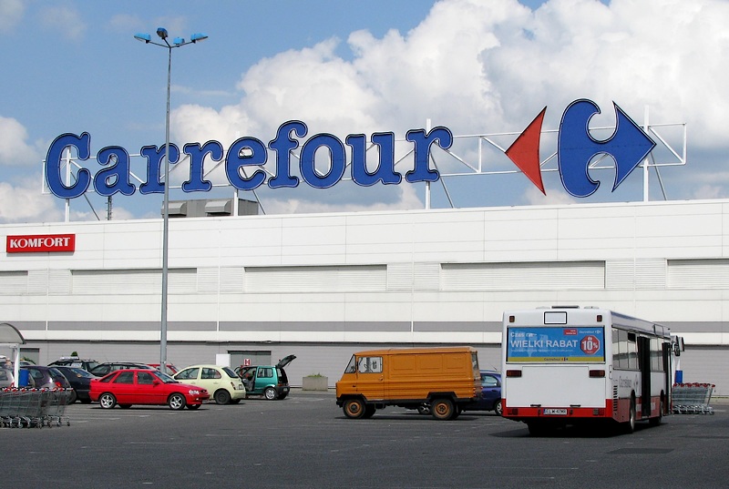 ELW 47MR w nowej reklamie Carrefoura.