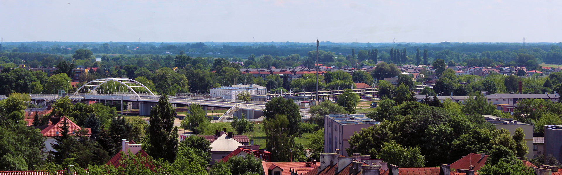 Widok ogólny na stację kolejową Łowicz Główny