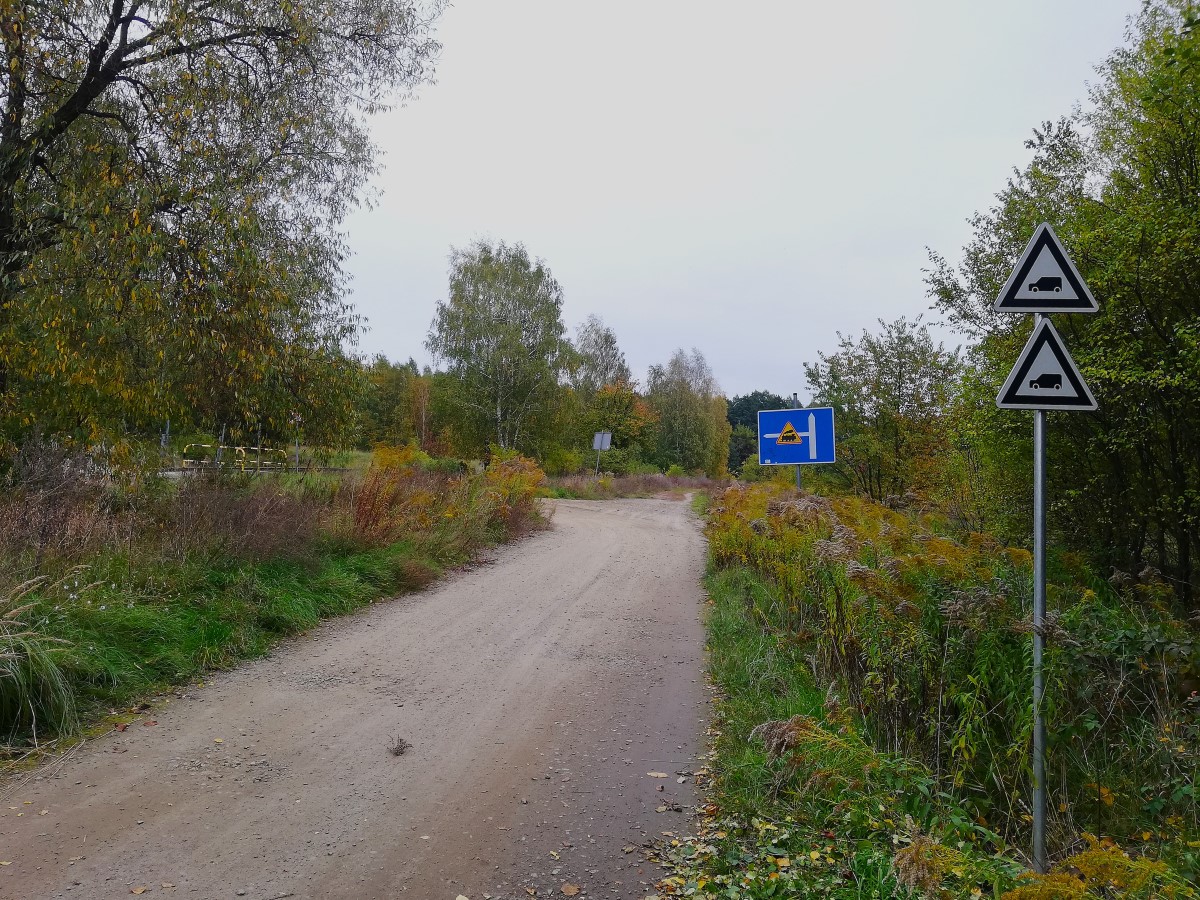 Absurd kolejowo-drogowy